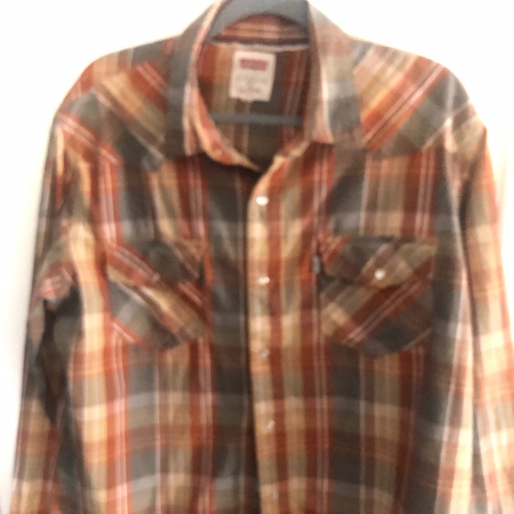 Levi’s men’s pre owned shirt XL